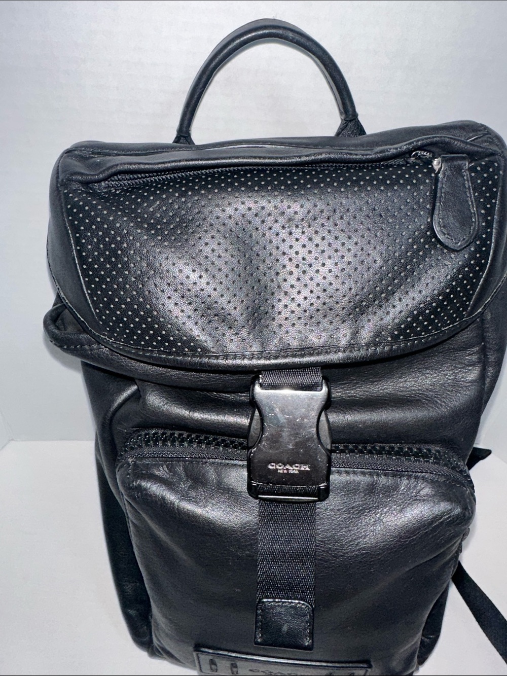 Coach Ranger leather Sling back pack - Picture 3 of 9